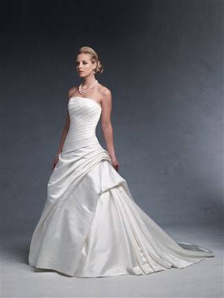 Mon Cheri Wedding Gown J1960